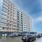 Apartment Well-maintained With Sea View *