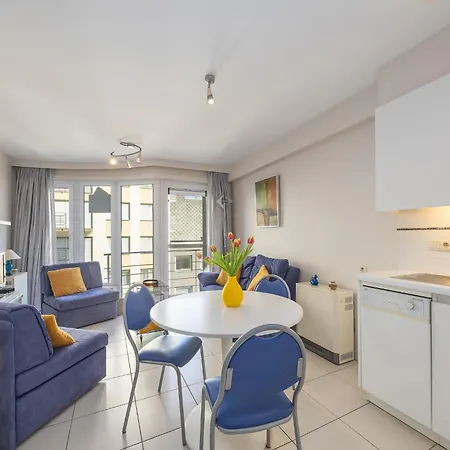 Well-maintained With Sea View Middelkerke